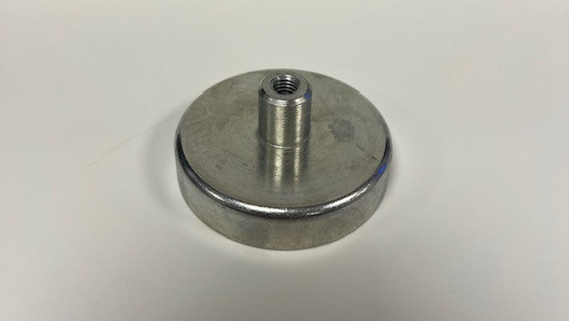 Magnetfeste M6 hunn Dragkraft: 22 KG