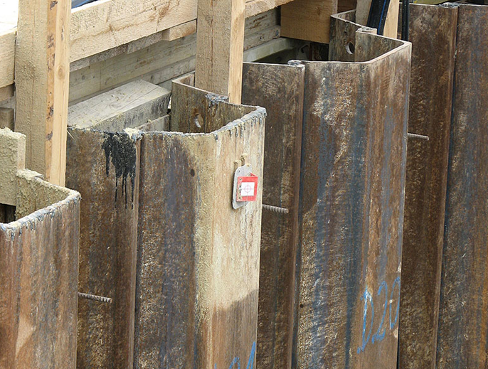 Stainless steel metal adapter