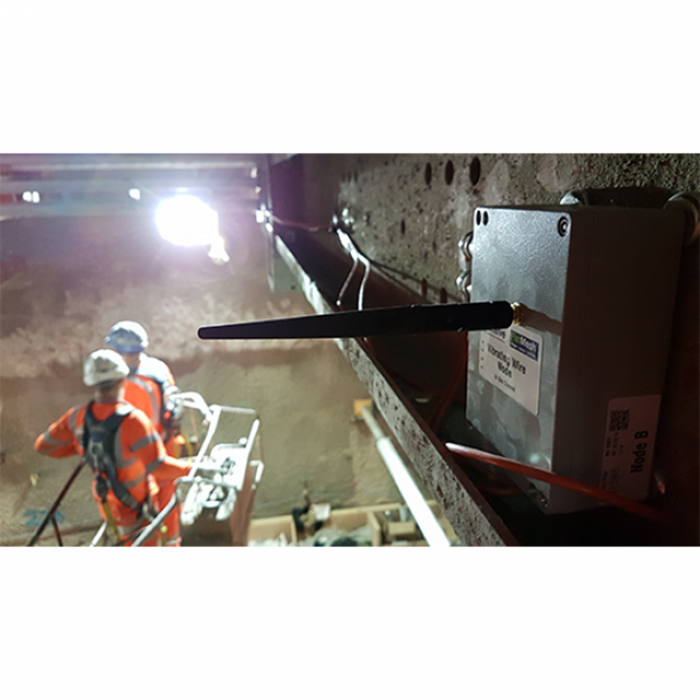 Vibrerende trådsensornode